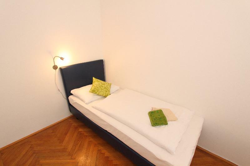 Checkvienna - Edelhof Apartments Exterior photo